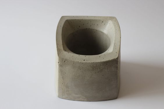 cement_toiletbrush_holder_squire